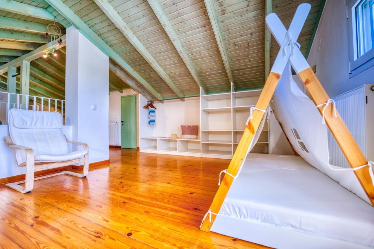 Апартаменти Mavres Luxury Loft Agios Matthaios  Екстер'єр фото